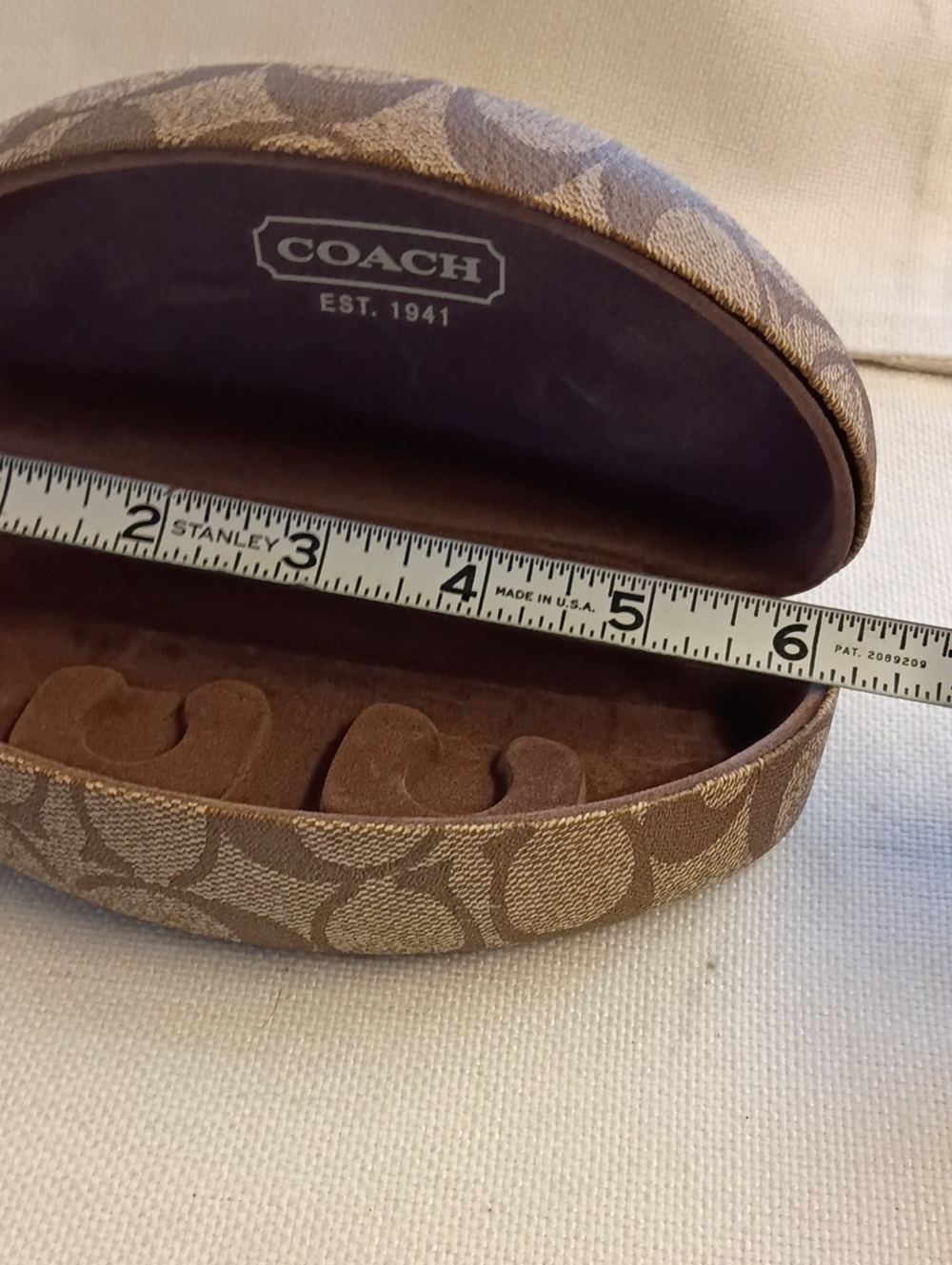 COACH Patterned Neutral Hard Sunglasses Case, EUC - Picture 5 of 5